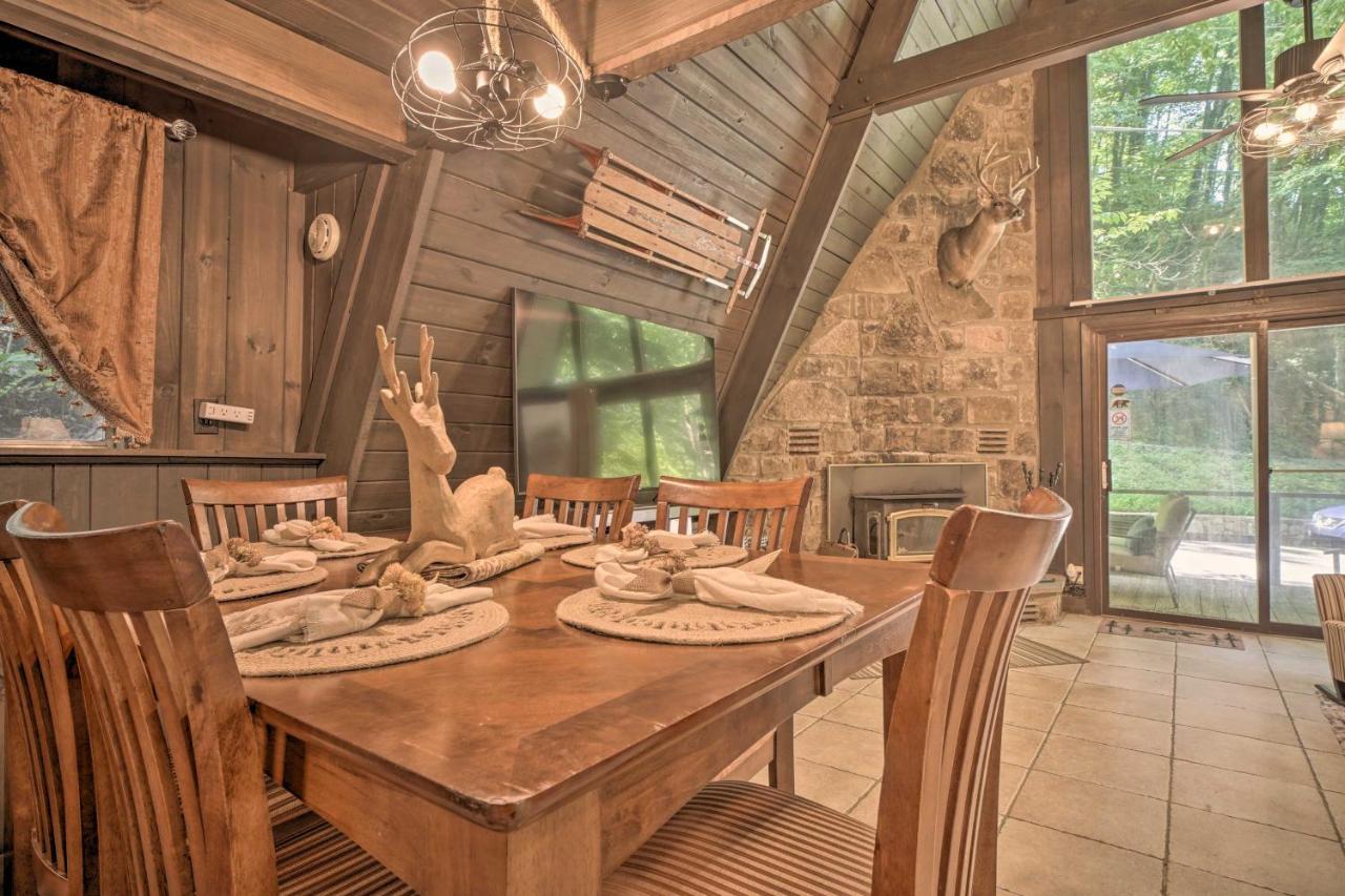 גטלינבורג Snuggle Inn In The Heart Of Chalet Village! מראה חיצוני תמונה