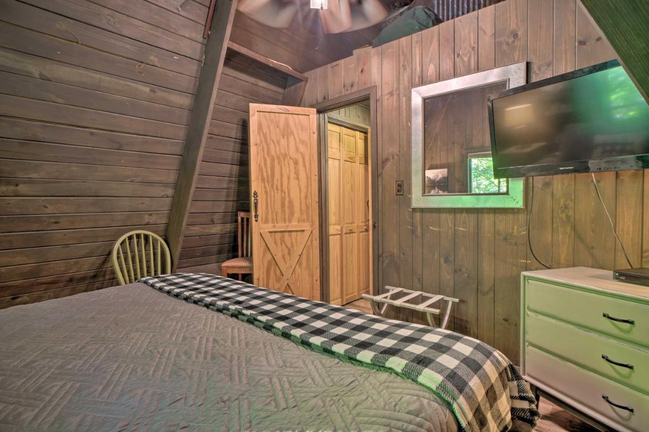 גטלינבורג Snuggle Inn In The Heart Of Chalet Village! מראה חיצוני תמונה